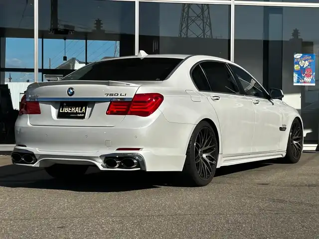 ＢＭＷ ７５０Ｌｉ 富山県 2010(平22)年 6.2万km 白 エナジーコンプリートカー/純正Fメカサス/純正フロアマット/純正ナビ/CD再生/全席パワーシート/シートヒーター/シートクーラー/イージークローザー
