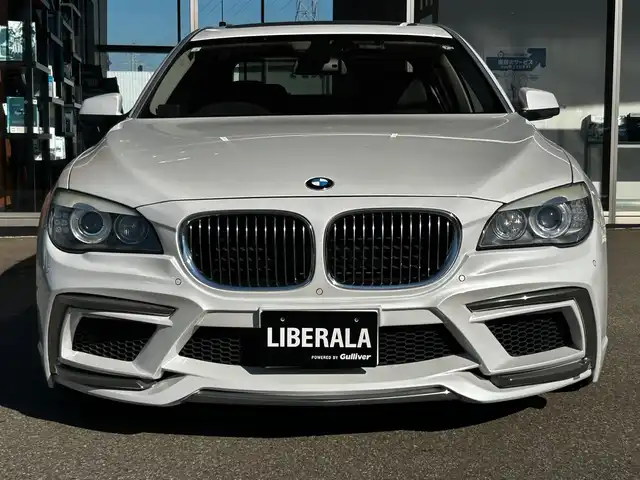 ＢＭＷ ７５０Ｌｉ 富山県 2010(平22)年 6.2万km 白 エナジーコンプリートカー/純正Fメカサス/純正フロアマット/純正ナビ/CD再生/全席パワーシート/シートヒーター/シートクーラー/イージークローザー