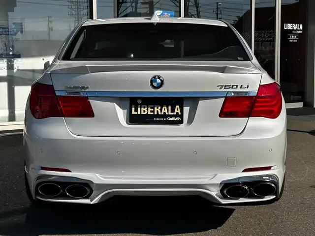 ＢＭＷ ７５０Ｌｉ 富山県 2010(平22)年 6.2万km 白 エナジーコンプリートカー/純正Fメカサス/純正フロアマット/純正ナビ/CD再生/全席パワーシート/シートヒーター/シートクーラー/イージークローザー
