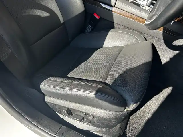 ＢＭＷ ７５０Ｌｉ 富山県 2010(平22)年 6.2万km 白 エナジーコンプリートカー/純正Fメカサス/純正フロアマット/純正ナビ/CD再生/全席パワーシート/シートヒーター/シートクーラー/イージークローザー