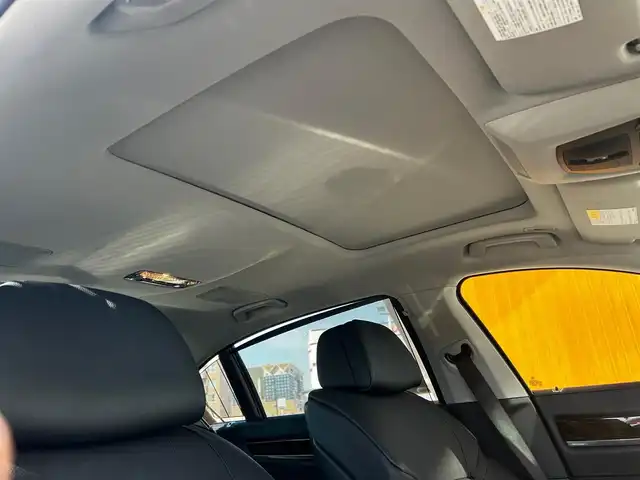 ＢＭＷ ７５０Ｌｉ 富山県 2010(平22)年 6.2万km 白 エナジーコンプリートカー/純正Fメカサス/純正フロアマット/純正ナビ/CD再生/全席パワーシート/シートヒーター/シートクーラー/イージークローザー