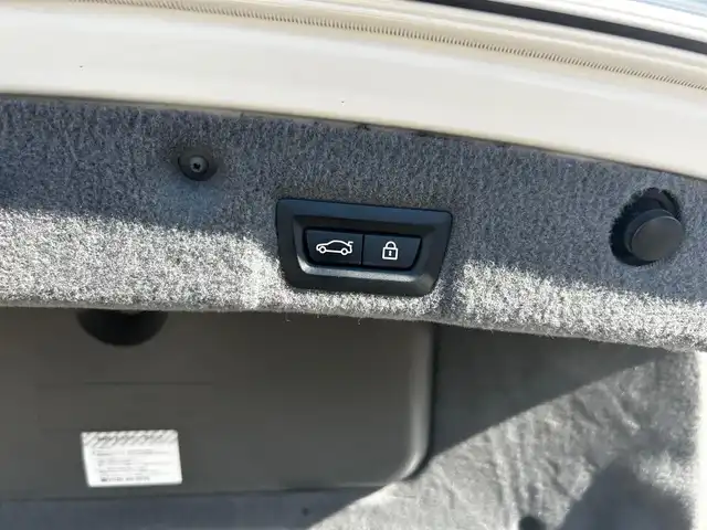 ＢＭＷ ７５０Ｌｉ 富山県 2010(平22)年 6.2万km 白 エナジーコンプリートカー/純正Fメカサス/純正フロアマット/純正ナビ/CD再生/全席パワーシート/シートヒーター/シートクーラー/イージークローザー