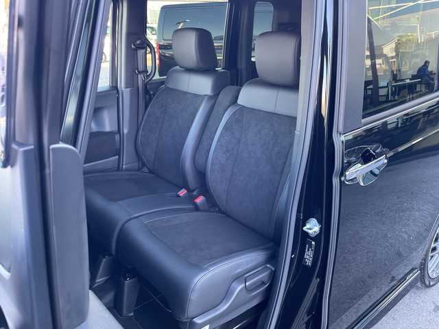 ホンダ Ｎ ＢＯＸ カスタム ターボ 群馬県 2024(令6)年 0.6万km クリスタルブラックパール ホンダセンシング/・LKA/・パーキングソナー/・衝突軽減ブレーキ/・踏み間違い/・オートハイビーム/純正メモリーナビ/（FM/AM/BT/）/フルセグTV/バックカメラ/両側パワースライドドア/シートヒーター（D席/N席）/ハーフレザー/オートブレーキホールド/プッシュスタート/LEDヘッドライト/純正フロアマット/純正AW