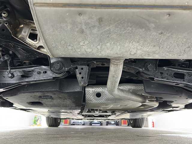 トヨタ プリウス S 愛知県 2019(令1)年 6.6万km アティチュードブラックマイカ ワンオーナー/純正9インチSDナビ/（CD/DVD/SD/Bluetooth/AM/FM/フルセグTV)/バックカメラ/トヨタセーフティセンス/・衝突軽減ブレーキ/・レーンキープアシスト/・オートマチックハイビーム/・追従式クルーズコントロール/・誤発進抑制機能/ETC/純正ドライブレコーダー/LEDヘッドライト/純正アルミホイール/ステアリングスイッチ/純正フロアマット/スマートキー/プッシュスタート/スペアキー有