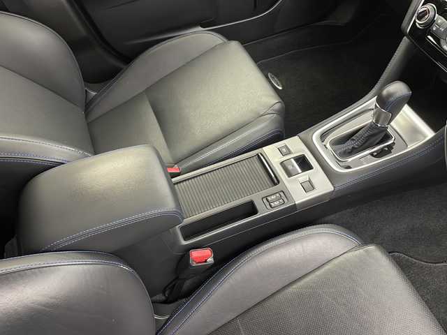 スバル レヴォーグ 2．0GT－S アイサイト 新潟県 2014(平26)年 6.2万km パール 4WD/純正メモリナビ/　フルセグTV/CD/DVD/USB/レーダークルーズコントロール/衝突被害軽減ブレーキ/レーンキープアシスト/レザーシート/前席パワーシート/前席シートヒーター/D席メモリーシート/ビルトインETC/バックモニター/横滑り防止装置/LEDヘッドライト/オートライト/パドルシフト/レザーステアリング/ステアリングスイッチ/禁煙車