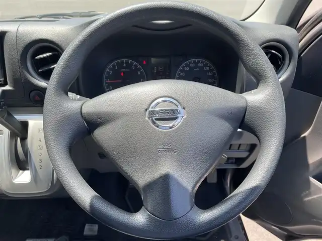 日産 ＮＶ３５０キャラバン DX 千葉県 2014(平26)年 16万km ブレードシルバー フリップダウンモニター/純正7インチSDナビ/CD DVD SD BT フルセグ/バックカメラ/社外15インチアルミホイール/純正フロアマット/電動格納ミラー/ドアバイザー/リモコンキー/ETC