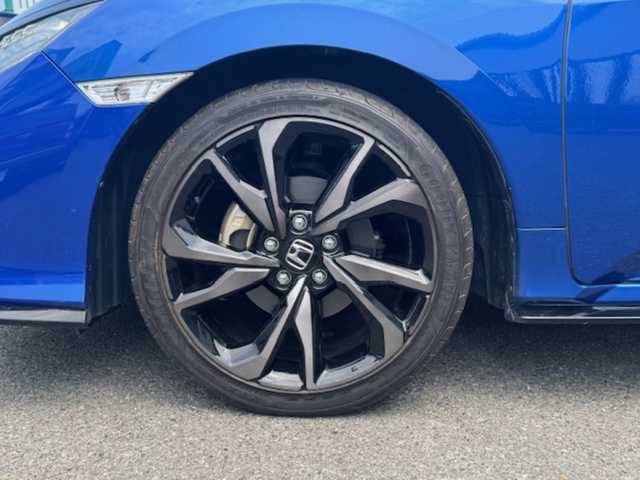 ホンダ シビック ハッチバック 兵庫県 2018(平30)年 7.9万km 青Ｍ 社外（パイオニア）メモリナビ/・BT/・CD/DVD/・AM/FM/衝突軽減システム/クルーズコントロール/カーテンエアバック/ABS/バックカメラ/レーンアシスト/アイドリングストップ/オートライト/フォグランプ/ミラーウィンカー/ミラーヒーター/ドラレコ
