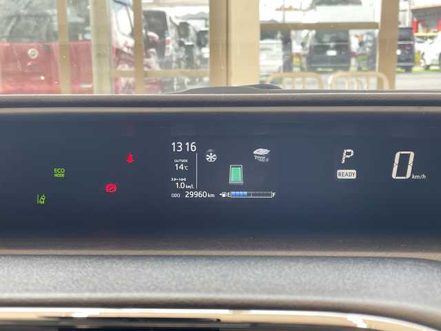 トヨタ アクア G ソフトレザーセレクション 埼玉県 2017(平29)年 3万km ライムホワイトパールクリスタルシャイン トヨタセーフティセンス/モデリスタエアロ/純正9インチSDナビ/　　CD/DVD/BT/フルセグ/バックカメラ/LEDオートライト/フォグランプ/レザーシート/純正アルミホイール/プッシュスタート/スマートキー2本/ビルトインETC