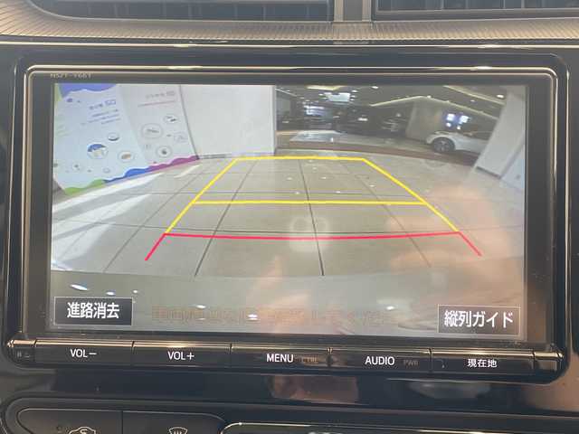 トヨタ アクア G ソフトレザーセレクション 埼玉県 2017(平29)年 3万km ライムホワイトパールクリスタルシャイン トヨタセーフティセンス/モデリスタエアロ/純正9インチSDナビ/　　CD/DVD/BT/フルセグ/バックカメラ/LEDオートライト/フォグランプ/レザーシート/純正アルミホイール/プッシュスタート/スマートキー2本/ビルトインETC