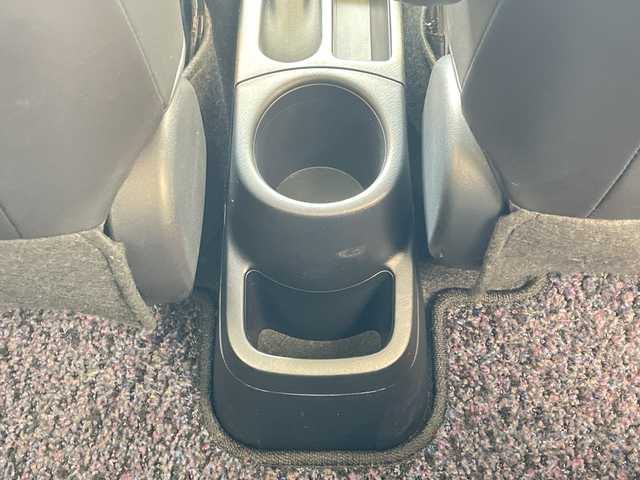 トヨタ アクア G ソフトレザーセレクション 埼玉県 2017(平29)年 3万km ライムホワイトパールクリスタルシャイン トヨタセーフティセンス/モデリスタエアロ/純正9インチSDナビ/　　CD/DVD/BT/フルセグ/バックカメラ/LEDオートライト/フォグランプ/レザーシート/純正アルミホイール/プッシュスタート/スマートキー2本/ビルトインETC