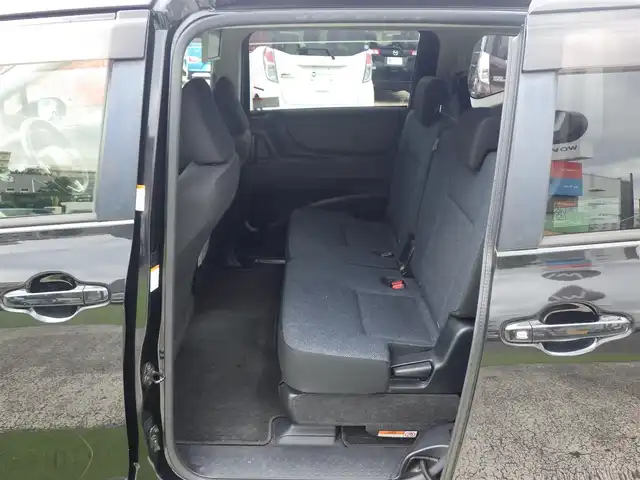 トヨタ シエンタ ハイブリッド X 千葉県 2016(平28)年 5.4万km ブラックマイカ モデリスタフロントフポイラー/左パワースライドドア/右イージークローザードア/純正SDナビ/地デジTV/【DVD/CD再生機能　Bluetooth接続】/バックカメラ/フリップダウンモニター/ドライブレコーダー（前後撮影）/前席シートヒーター/ETC/LEDヘッドライト/フォグライト/ウインカーミラー/社外15インチアルミホイル/キーレス