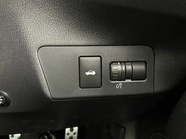トヨタ ８６ GT 大分県 2015(平27)年 2.7万km クリスタルホワイトパール 社外ナビ/（フルセグ/CD/DVD/Bluetooth）/モデリスタエアロ/クスコタワーバー/パドルシフト/走行モード切替/（SNOW/sports）/クリアランスソナー/バックカメラ　/ETC/オートライト/オートエアコン/社外アルミホイール/プッシュスタート・スマートキー/保証書・取扱説明書/スペアキー