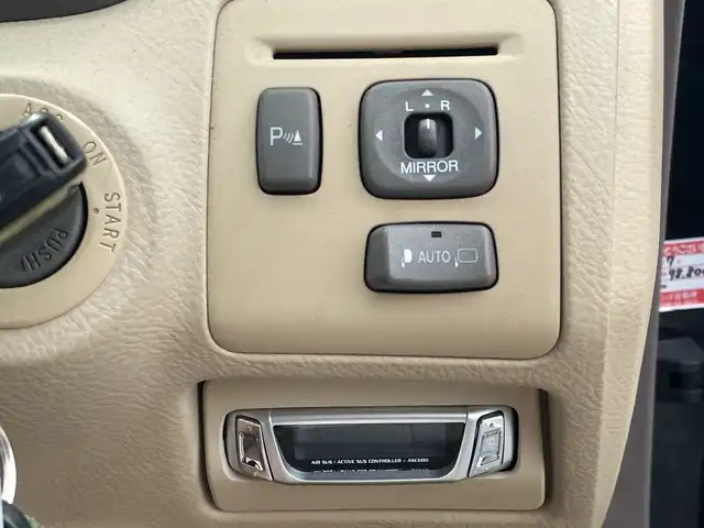 トヨタ セルシオ Cタイプ 千葉県 2003(平15)年 7.5万km ブラック サンルーフ 革シート ナビ バックカメラ 電動シート シートヒーター ウッドコンビハンドル ウッドコンビシフト ビルトインETC クルコン AFS 前後センサー トランクスポイラ HID オートライト