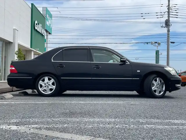 トヨタ セルシオ Cタイプ 千葉県 2003(平15)年 7.5万km ブラック サンルーフ 革シート ナビ バックカメラ 電動シート シートヒーター ウッドコンビハンドル ウッドコンビシフト ビルトインETC クルコン AFS 前後センサー トランクスポイラ HID オートライト