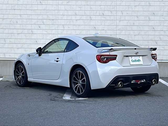 トヨタ ８６ GT リミテッド 山形県 2019(令1)年 5.1万km クリスタルホワイトパール 禁煙車/トラクションコントロール/純正ナビ NSZT-W68T/（フルセグ/DVD/CD/BT）/バックカメラ/ハーフレザーシート/シートヒーター/パドルシフト/クルーズコントロール/LEDヘッドライト/フォグランプ/リヤフォグランプ/17インチ純正アルミ/社外アルミ冬タイヤ車載/プッシュスタート