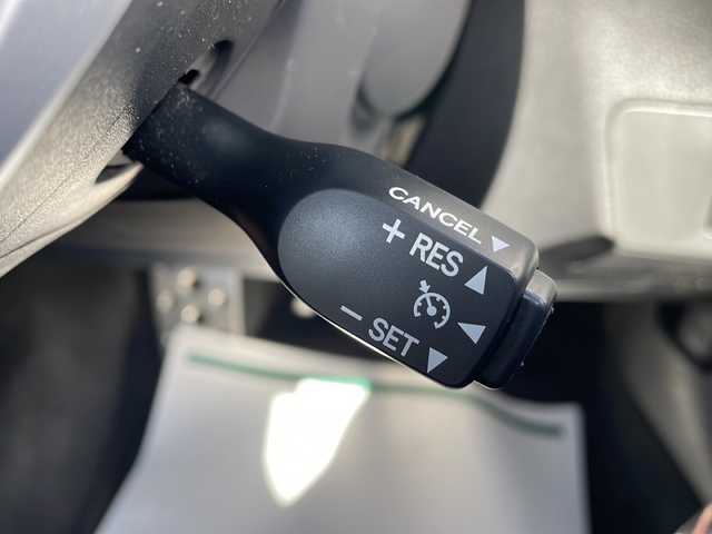 トヨタ ８６ GT リミテッド 山形県 2019(令1)年 5.1万km クリスタルホワイトパール 禁煙車/トラクションコントロール/純正ナビ NSZT-W68T/（フルセグ/DVD/CD/BT）/バックカメラ/ハーフレザーシート/シートヒーター/パドルシフト/クルーズコントロール/LEDヘッドライト/フォグランプ/リヤフォグランプ/17インチ純正アルミ/社外アルミ冬タイヤ車載/プッシュスタート