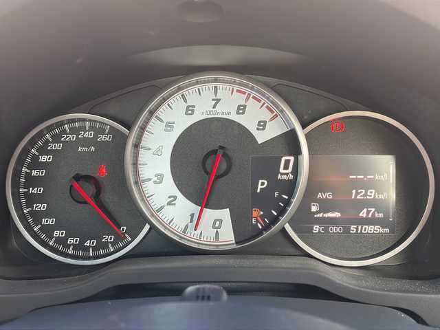 トヨタ ８６ GT リミテッド 山形県 2019(令1)年 5.1万km クリスタルホワイトパール 禁煙車/トラクションコントロール/純正ナビ NSZT-W68T/（フルセグ/DVD/CD/BT）/バックカメラ/ハーフレザーシート/シートヒーター/パドルシフト/クルーズコントロール/LEDヘッドライト/フォグランプ/リヤフォグランプ/17インチ純正アルミ/社外アルミ冬タイヤ車載/プッシュスタート