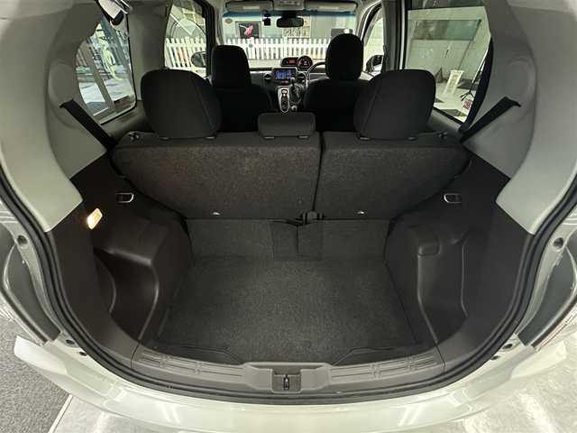 トヨタ スペイド F 千葉県 2017(平29)年 2万km ホワイトパールクリスタルシャイン ワンオーナー/ウェルキャブ助手席回転シート/純正ナビ　NSCD-W66/・TV/・Bluetooth/・CD/バックカメラ/KENWOOD DRV-325 ドライブレコーダー/ビルトインETC/プリクラッシュセーフティシステム/ オートハイビーム/車線逸脱警報/スマートキー(スペア有り)/AW付スタッドレス有り/HIDヘッドライト/取扱説明書/保証書