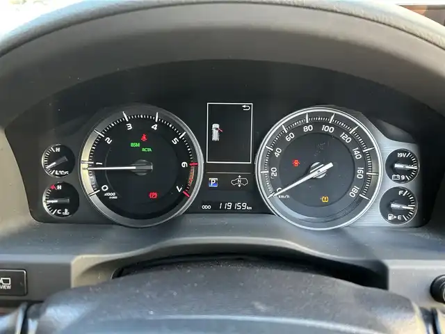 トヨタ ランドクルーザー ZX 神奈川県 2017(平29)年 12万km ブラック 純正ＳＤナビ　/フルセグＴＶ /全方位カメラ サンルーフ　/後席モニター　/追従走行付きクルーズコントロール　/パワーシート　/シートヒーター/エアシート　/モデリスタエアロ　/ETC2.0 /スペアキー　/衝突被害軽減システム/カーテンエアバッグ/社外アルミホイール