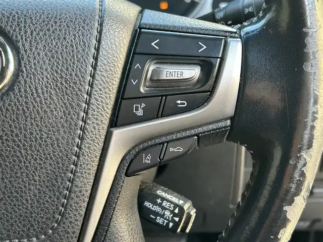 トヨタ ランドクルーザー ZX 神奈川県 2017(平29)年 12万km ブラック 純正ＳＤナビ　/フルセグＴＶ /全方位カメラ サンルーフ　/後席モニター　/追従走行付きクルーズコントロール　/パワーシート　/シートヒーター/エアシート　/モデリスタエアロ　/ETC2.0 /スペアキー　/衝突被害軽減システム/カーテンエアバッグ/社外アルミホイール