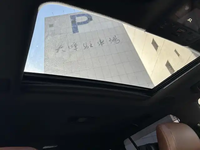 トヨタ ランドクルーザー ZX 神奈川県 2017(平29)年 12万km ブラック 純正ＳＤナビ　/フルセグＴＶ /全方位カメラ サンルーフ　/後席モニター　/追従走行付きクルーズコントロール　/パワーシート　/シートヒーター/エアシート　/モデリスタエアロ　/ETC2.0 /スペアキー　/衝突被害軽減システム/カーテンエアバッグ/社外アルミホイール