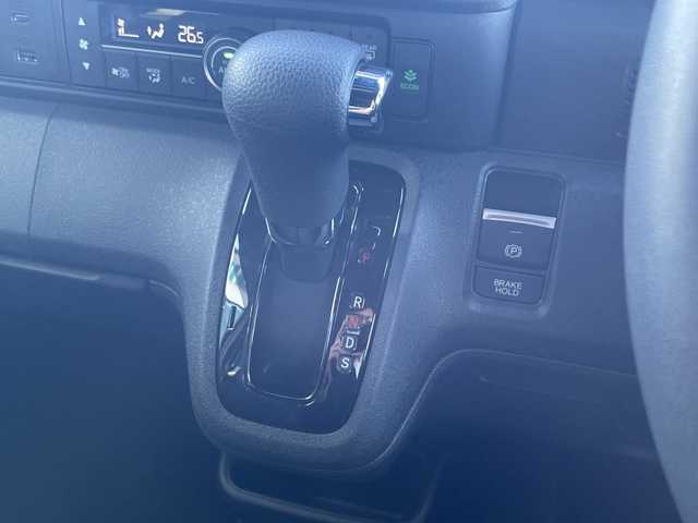 ホンダ Ｎ ＢＯＸ カスタム ターボ 群馬県 2024(令6)年 0.9万km クリスタルブラックパール ホンダセンシング/・LKA/・パーキングソナー/・衝突軽減ブレーキ/・踏み間違い/・オートハイビーム/純正メモリーナビ/（FM/AM/BT/）/フルセグTV/全方位カメラ/両側パワースライドドア/シートヒーター（D席/N席）/ハーフレザー/オートブレーキホールド/プッシュスタート/LEDヘッドライト/純正フロアマット/純正AW