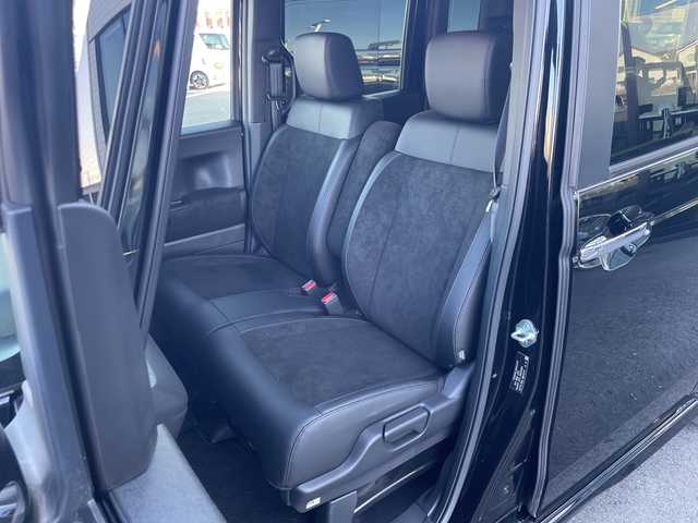 ホンダ Ｎ ＢＯＸ カスタム ターボ 群馬県 2024(令6)年 0.9万km クリスタルブラックパール ホンダセンシング/・LKA/・パーキングソナー/・衝突軽減ブレーキ/・踏み間違い/・オートハイビーム/純正メモリーナビ/（FM/AM/BT/）/フルセグTV/全方位カメラ/両側パワースライドドア/シートヒーター（D席/N席）/ハーフレザー/オートブレーキホールド/プッシュスタート/LEDヘッドライト/純正フロアマット/純正AW