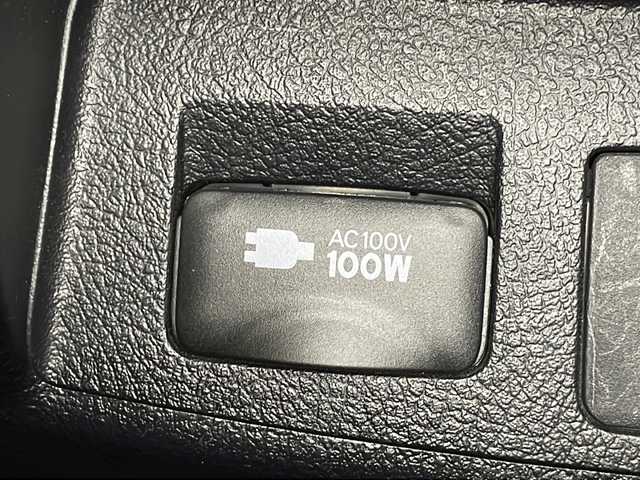 トヨタ アルファード S Cパッケージ 広島県 2020(令2)年 5.3万km ホワイトパールクリスタルシャイン 純正９型ナビ/サンルーフ/後席画面/ブラインドスポットモニター/エンジンスターター/バックカメラ/レーダークルーズコントロール/電動リアゲート/温/冷シート/パワーシート/デジタルルームミラー/ステアリングヒーター/アダブティブヘッドライト/ＥＴＣ/前後ドラレコ/フォグランプ/純正18インチアルミホイール(235/50/R18)/エアバッグ(運転席/助手席/サイド/カーテン)