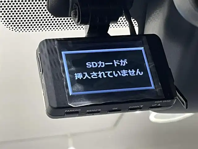 トヨタ プリウス S 宮城県 2020(令2)年 7.9万km アティチュードブラックマイカ トヨタセーフティーセンス/・レーントレーシングアシスト/・プリクラッシュセーフティー/・パーキングサポートブレーキ/・クリアランスソナー/・ふらつき検知/・ロードサインアシスト/社外ナビ/前方ドライブレコーダー/アダプティブクルーズコントロール/バックカメラ/ビルトインETC/ステアリングスイッチ/Bluetooth/LEDヘッドライト/オートライト/オートマチックハイビーム/純正アルミホイール/純正フロアマット/プッシュスタート/スマートキー/スペアキー