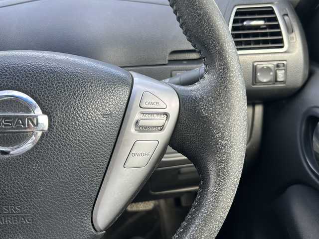 日産 セレナ ハイウェイスター Sハイブリッド 愛知県 2014(平26)年 12.2万km ブリリアントホワイトパール フリップダウンモニター/バックカメラ/フルセグテレビ/ETC/プッシュスタート/両側パワースライドドア/クルーズコントロール/スマートキー/DVD再生/保証書/取扱説明書