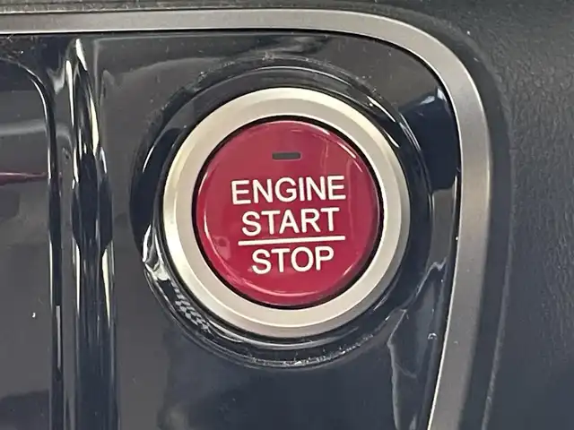 ホンダ Ｎ ＢＯＸ 2トーン カスタム ターボSSパッケージ 岡山県 2014(平26)年 8.2万km ミラノレッド 登録時走行距離81191キロ/社外SDナビ/AM/FM/Bluetooth/TV/CD/DVD/SD/無限エアロ/CTBA（シティブレーキアクティブシステム）/クルーズコントロール/バックカメラ/両側パワースライドドア/無限フロアマット/社外16インチAW/HIDヘッドライト/スマートキー/プッシュスタート/ETC