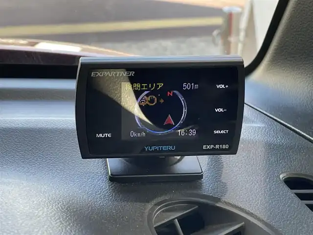 ホンダ Ｎ ＢＯＸ 2トーン カスタム ターボSSパッケージ 岡山県 2014(平26)年 8.2万km ミラノレッド 登録時走行距離81191キロ/社外SDナビ/AM/FM/Bluetooth/TV/CD/DVD/SD/無限エアロ/CTBA（シティブレーキアクティブシステム）/クルーズコントロール/バックカメラ/両側パワースライドドア/無限フロアマット/社外16インチAW/HIDヘッドライト/スマートキー/プッシュスタート/ETC