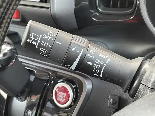 ホンダ Ｎ ＢＯＸ 2トーン カスタム ターボSSパッケージ 岡山県 2014(平26)年 8.2万km ミラノレッド 登録時走行距離81191キロ/社外SDナビ/AM/FM/Bluetooth/TV/CD/DVD/SD/無限エアロ/CTBA（シティブレーキアクティブシステム）/クルーズコントロール/バックカメラ/両側パワースライドドア/無限フロアマット/社外16インチAW/HIDヘッドライト/スマートキー/プッシュスタート/ETC