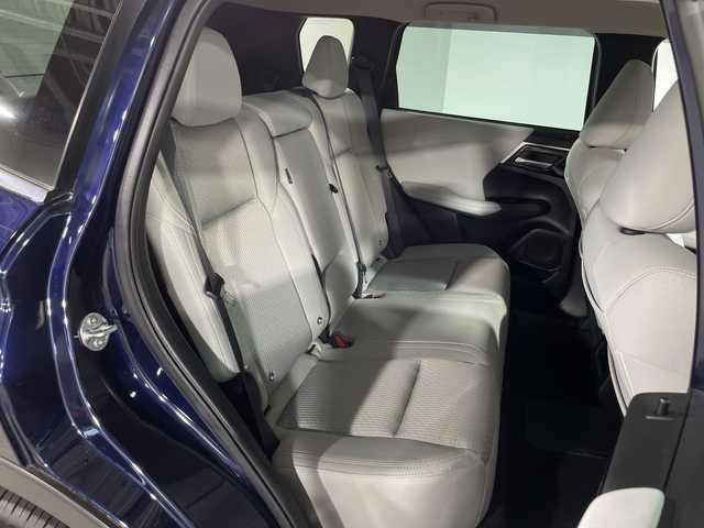 三菱 アウトランダー ＰＨＥＶ M 神奈川県 2022(令4)年 1.3万km コスミックブルーマイカ 4WD/純正9インチスマートフォン連携ナビ/(Bluetooth、AppleCarPlay、フルセグTV)/全方位カメラ/パドルシフト/前席シートヒーター/ステアリングヒーター/パワーバックドア/マイパイロット/eアシスト/・衝突軽減ブレーキ/・踏み間違い衝突防止アシスト/・車線逸脱警報/・車線逸脱防止支援機能/・ふらつき警報/・標識認識システム/・後退時車両検知/BSM/LEDヘッドライト/スマートキー/スペアキー×１本