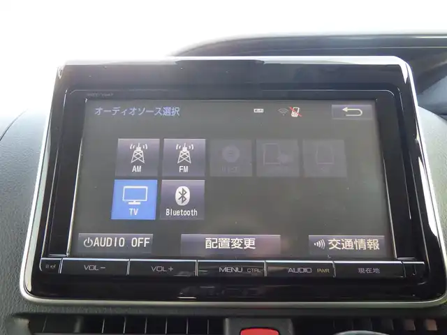 トヨタ エスクァイア Gi 千葉県 2016(平28)年 5.5万km ボルドーマイカメタリック Toyota Safety Sense/・プリクラッシュセーフティ/・レーンディパーチャーアラート/・オートハイビーム/クルーズコントロール/アイドリングストップ/両側パワースライドドア/前席シートヒーター/純正SDナビ/地デジTV/【DVD/CD再生機能　Bluetooth接続】/バックカメラ/革巻きステアリング/ETC/LEDヘッドライト/フォグライト/ウインカーミラー/社外フロントグリル/社外15インチアルミホイル/スマートキー