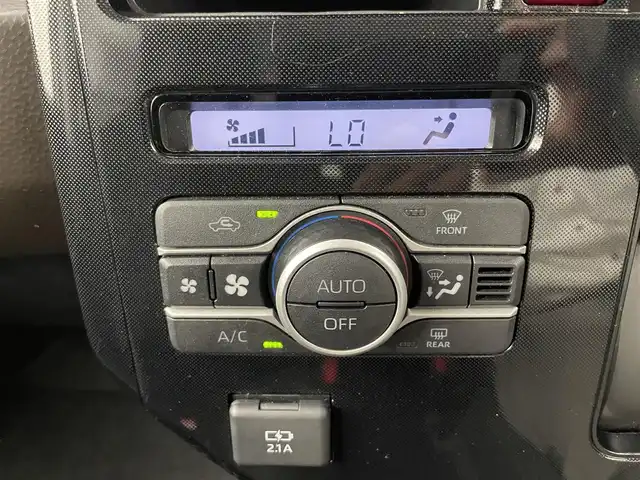 トヨタ ルーミー G 岡山県 2022(令4)年 3.1万km パールホワイトⅢ メモリーナビ/【Bluetooth/フルセグTV/CD】/型番:MDV-D208BT/両側パワースライドドア/バックカメラ/衝突軽減ブレーキシステム/ビルトインETC/LEDヘッドライト/社外ドライブレコーダー（前）/横滑り防止装置/プッシュスタート/スマートキー×1