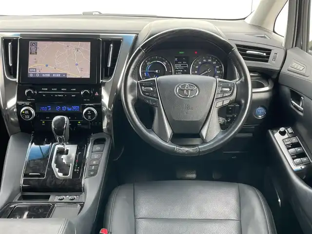 トヨタ ヴェルファイア ハイブリット ZR Gエディション 山口県 2020(令2)年 4.2万km スパークリングブラックパールクリスタルシャイン 外部検査済み/ワンオーナー/4WD/AppleCarPlay/純正メモリナビ/ （DVD/フルセグTV/Bluetooth/USB）/バックカメラ/ビルトインETC2.0/前後ドライブレコーダー/デジタルインナーミラー/後席フリップダウンモニター/両側パワースライドドア/レザーシート/前席・2列目パワーシート/前席シートヒーター/前席エアシート/パワーバックドア/ステアリングヒーター/リアサンシェード/TOYOTA Safety Sense/・レーダークルーズ コントロール/・プリクラッシュセーフティ/・レーントレーシングアシスト/・レーンディパーチャーアラート/・ロードサインアシスト/・先行車発進告知機能/・オートマチックハイビーム/ブラインドスポットモニター/パーキングサポートブレーキ/リアクロストラフィックアラート/横滑り防止機能/スマートキー/純正17インチアルミホイール/純正LEDヘッドライト/カーテンエアバック/スペアキー1本/保証書/取扱説明書