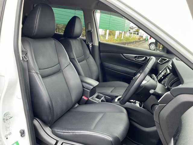 日産 エクストレイル 20X エマージェンシーブレーキ 茨城県 2016(平28)年 5.4万km ブリリアントホワイトパール 純正SDナビ/Bluetooth搭載/フルセグTV/バックカメラ/エマージェンシーブレーキ/フロントソナー/リアソナー/クルーズコントロール/AAC/オートライト/ハーフレザーシート/シートヒーター/純正17インチアルミホイール/純正フロアマット/アイドリングストップ/スマートキー/ETC