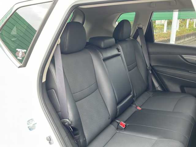 日産 エクストレイル 20X エマージェンシーブレーキ 茨城県 2016(平28)年 5.4万km ブリリアントホワイトパール 純正SDナビ/Bluetooth搭載/フルセグTV/バックカメラ/エマージェンシーブレーキ/フロントソナー/リアソナー/クルーズコントロール/AAC/オートライト/ハーフレザーシート/シートヒーター/純正17インチアルミホイール/純正フロアマット/アイドリングストップ/スマートキー/ETC