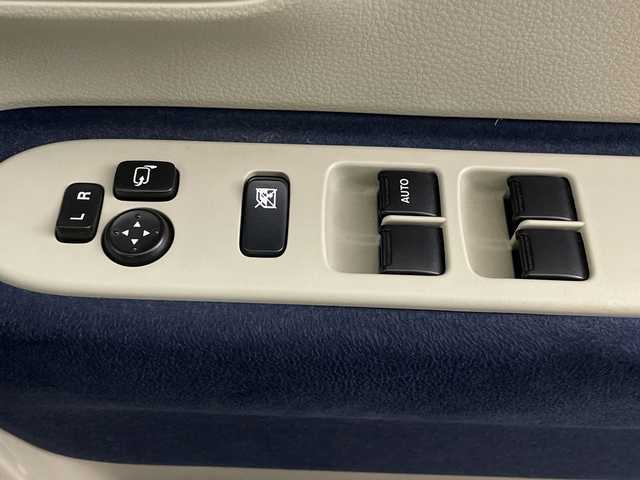 スズキ ラパン モード 埼玉県 2019(令1)年 5.2万km 青Ⅱ 純正8インチナビ　/全方位カメラ/前席シートヒーター/ドライブレコーダー　/ＥＴＣ/衝突軽減ブレーキ　/レーンキープアシスト　/コーナーセンサー　　/横滑り防止措置　/ドアバイザー　/純正フロアマット　/ステアリングスイッチ　