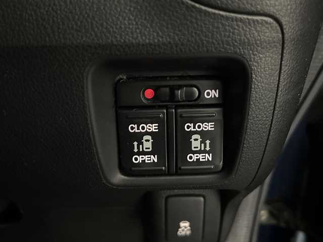 ホンダ Ｎ ＢＯＸ カスタム G Aパッケージ 佐賀県 2014(平26)年 5.8万km プレミアムダイナミックブルーパール ワンオーナー/衝突被害軽減システム/オートライト/社外7型ナビ/CD/DVD/フルセグTV/バックカメラ/両側パワースライドドア/ETC/オートライト/HIDライト/純正14インチアルミホイール/スマートキー/プッシュスタートボタン