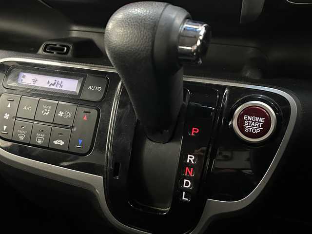 ホンダ Ｎ ＢＯＸ カスタム G Aパッケージ 佐賀県 2014(平26)年 5.8万km プレミアムダイナミックブルーパール ワンオーナー/衝突被害軽減システム/オートライト/社外7型ナビ/CD/DVD/フルセグTV/バックカメラ/両側パワースライドドア/ETC/オートライト/HIDライト/純正14インチアルミホイール/スマートキー/プッシュスタートボタン