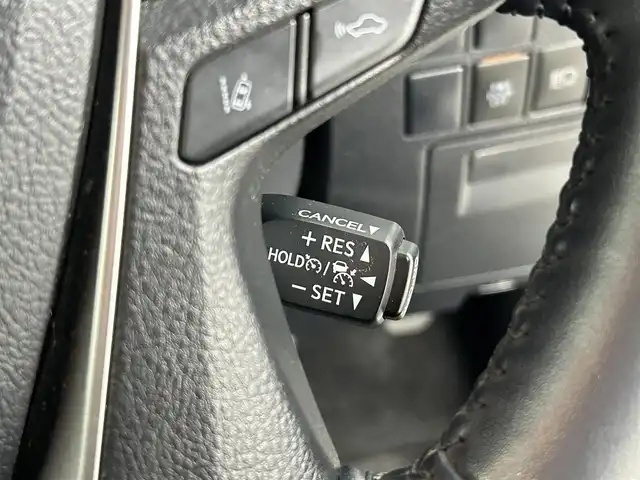 トヨタ ヴェルファイア Z Aエディション 福岡県 2019(平31)年 5.7万km ホワイトパールクリスタルシャイン サンルーフ　/後席モニター　/社外ナビ（ＢＴ，フルセグＴＶ）　/バックカメラ　/ＥＴＣ　/前後ドラレコ　/ＡＣＣ　/コーナーセンサー　/衝突軽減ブレーキ　/レーンキープ　/両側電動スライドドア　/パワーバックドア　/ＬＥＤ