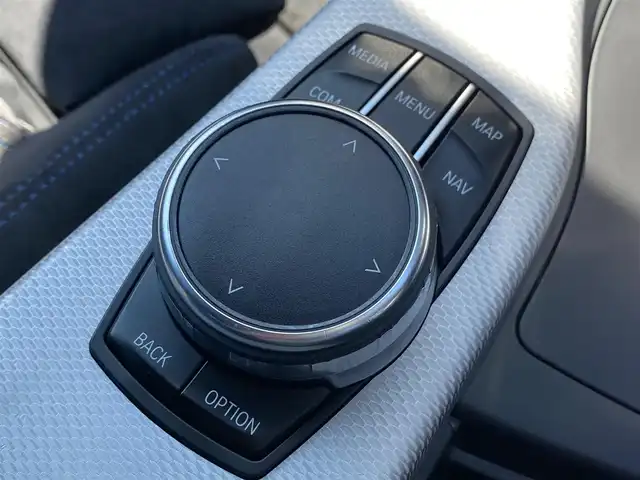 ＢＭＷ ３２０ｄ Mスポーツ 福岡県 2017(平29)年 6.2万km アルピンホワイトⅢ インテリジェントSF/純正ナビ/CD/DVD/USB/Bluetooth/アダプティブクルーズコントロール/レーンキープ/ブラインドスポット/ETC/ドラレコ/Bカメラ/パワーシート/メモリーシート/LEDヘッドライト/純正19インチアルミホイール/スマートキー