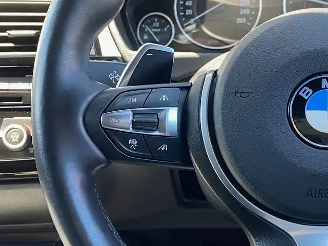 ＢＭＷ ３２０ｄ Mスポーツ 福岡県 2017(平29)年 6.2万km アルピンホワイトⅢ インテリジェントSF/純正ナビ/CD/DVD/USB/Bluetooth/アダプティブクルーズコントロール/レーンキープ/ブラインドスポット/ETC/ドラレコ/Bカメラ/パワーシート/メモリーシート/LEDヘッドライト/純正19インチアルミホイール/スマートキー