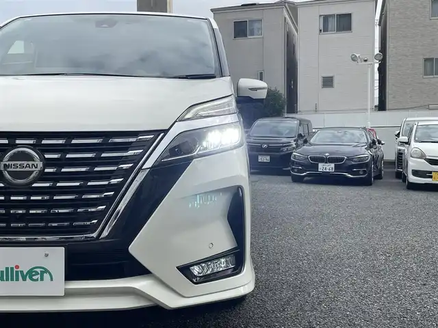 日産 セレナ ハイウェイスター V 兵庫県 2020(令2)年 2.2万km ブリリアントホワイトパール ・ワンオーナー/・純正OP10インチナビ（MM520D-L）/・地デジ/DVD/BT/・ナビ連動ドライブレコーダー前後/・アラウンドビューモニター/・ステアリングリモコン/・両側パワースライドドア/・ETC/・純正16インチAW/・オートLEDヘッドランプ/・インテリジェントルームミラー/・プロパイロット/・LDW（車線逸脱警報）/・LDP（車線逸脱防止支援）/・BSW（後側方車両検知警報）/・BSI（後側方衝突防止支援）/・エマージェンシーブレーキ/・標識認識機能/・ハイビームアシスト