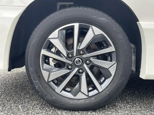 日産 セレナ ハイウェイスター V 兵庫県 2020(令2)年 2.2万km ブリリアントホワイトパール ・ワンオーナー/・純正OP10インチナビ（MM520D-L）/・地デジ/DVD/BT/・ナビ連動ドライブレコーダー前後/・アラウンドビューモニター/・ステアリングリモコン/・両側パワースライドドア/・ETC/・純正16インチAW/・オートLEDヘッドランプ/・インテリジェントルームミラー/・プロパイロット/・LDW（車線逸脱警報）/・LDP（車線逸脱防止支援）/・BSW（後側方車両検知警報）/・BSI（後側方衝突防止支援）/・エマージェンシーブレーキ/・標識認識機能/・ハイビームアシスト