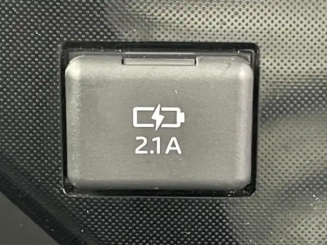 トヨタ ルーミー G 岡山県 2022(令4)年 2.7万km パールホワイトⅢ メモリーナビ/【Bluetooth/フルセグTV/CD】/型番:MDV-D208BT/両側パワースライドドア/バックカメラ/衝突軽減ブレーキシステム/社外ドライブレコーダー（前）/LEDヘッドライト/オートライト/ETC/アイドリングストップ/プッシュスタート/スマートキー×1