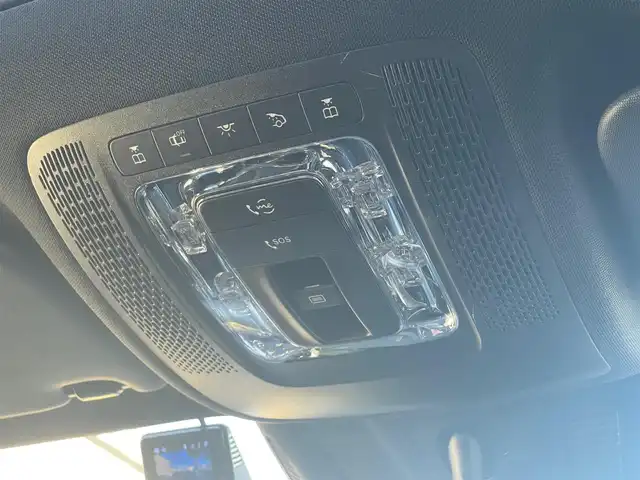 メルセデス・ベンツ ＧＬＡ２００ｄ 4マチック AMGライン 山梨県 2021(令3)年 2.9万km ポーラホワイト １オーナー/パノラマＳＲ/黒半革/シートＨ　/純正ＨＤＤナビ　/フルセグ　/ＡｐｐｌｅＣａｒＰｌａｙ　/ＡｎｄｒｏｉｄＡｕｔｏ　/全方位カメラ　/ＬＥＤヘッドライト　/オートハイビーム　/パワーバックドア　/フットオープナ/パドルシフト/社外レーダー/