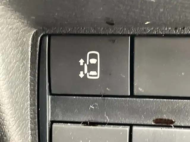 日産 ルークス ハイウェイスター X 群馬県 2022(令4)年 2.8万km ブラック 雹害　純正ナビ　フルセグＴＶ　アラウンドビューモニター　片側スライドドア　アイドリングストップ機能　プッシュスタート　ステアリングスイッチ　オートエアコン　前方ドライブレコーダー　ＬＥＤ　ＥＴＣ